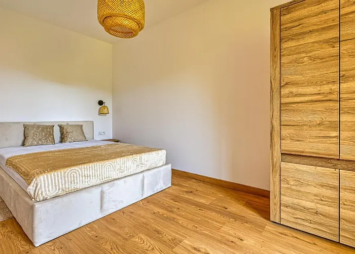 Polna B6 Blisko Stoku I Lasu - 5d Apartamento